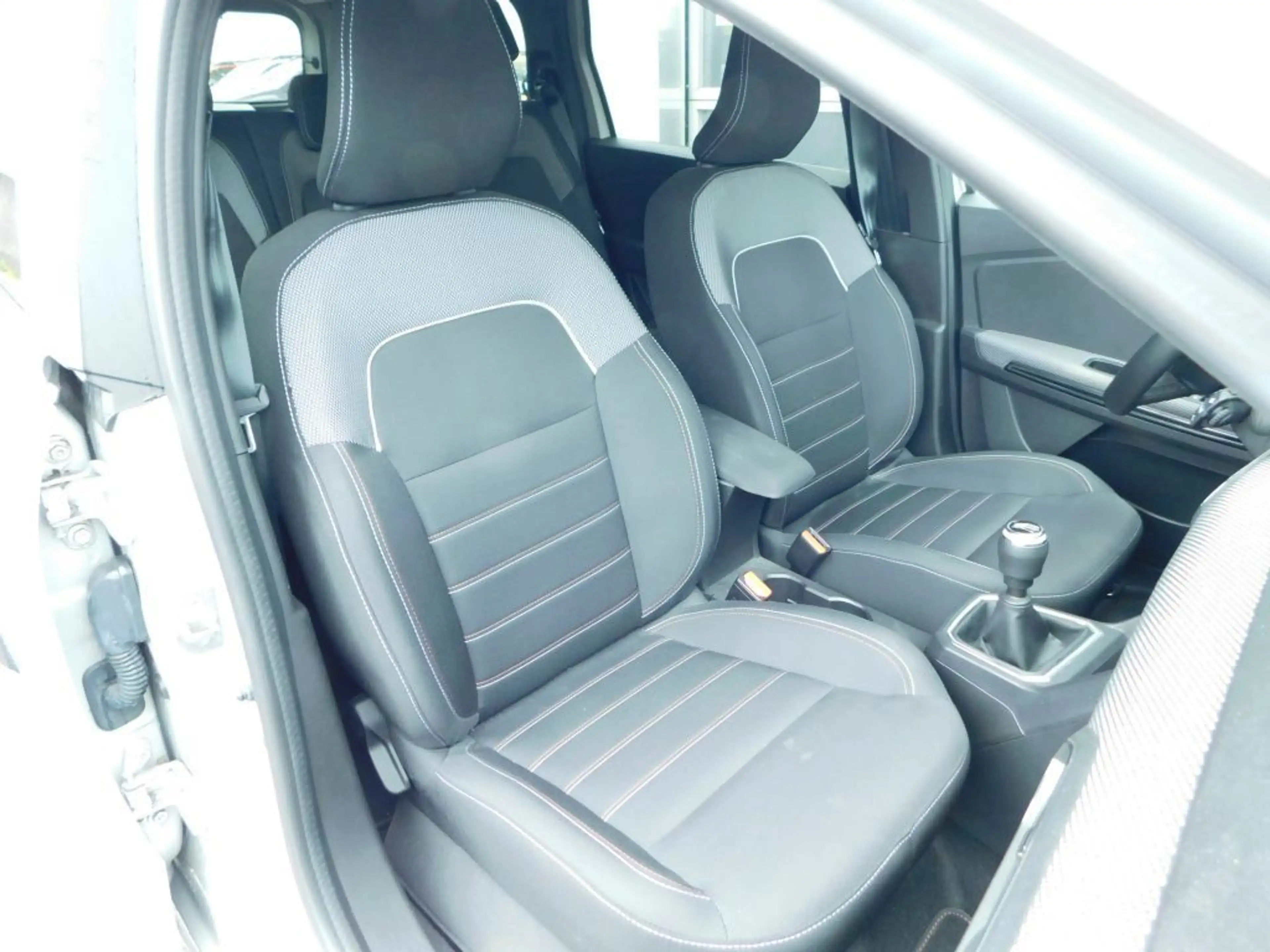 Dacia Jogger Extreme+ TCe 110 5-Sitzer — photo 10