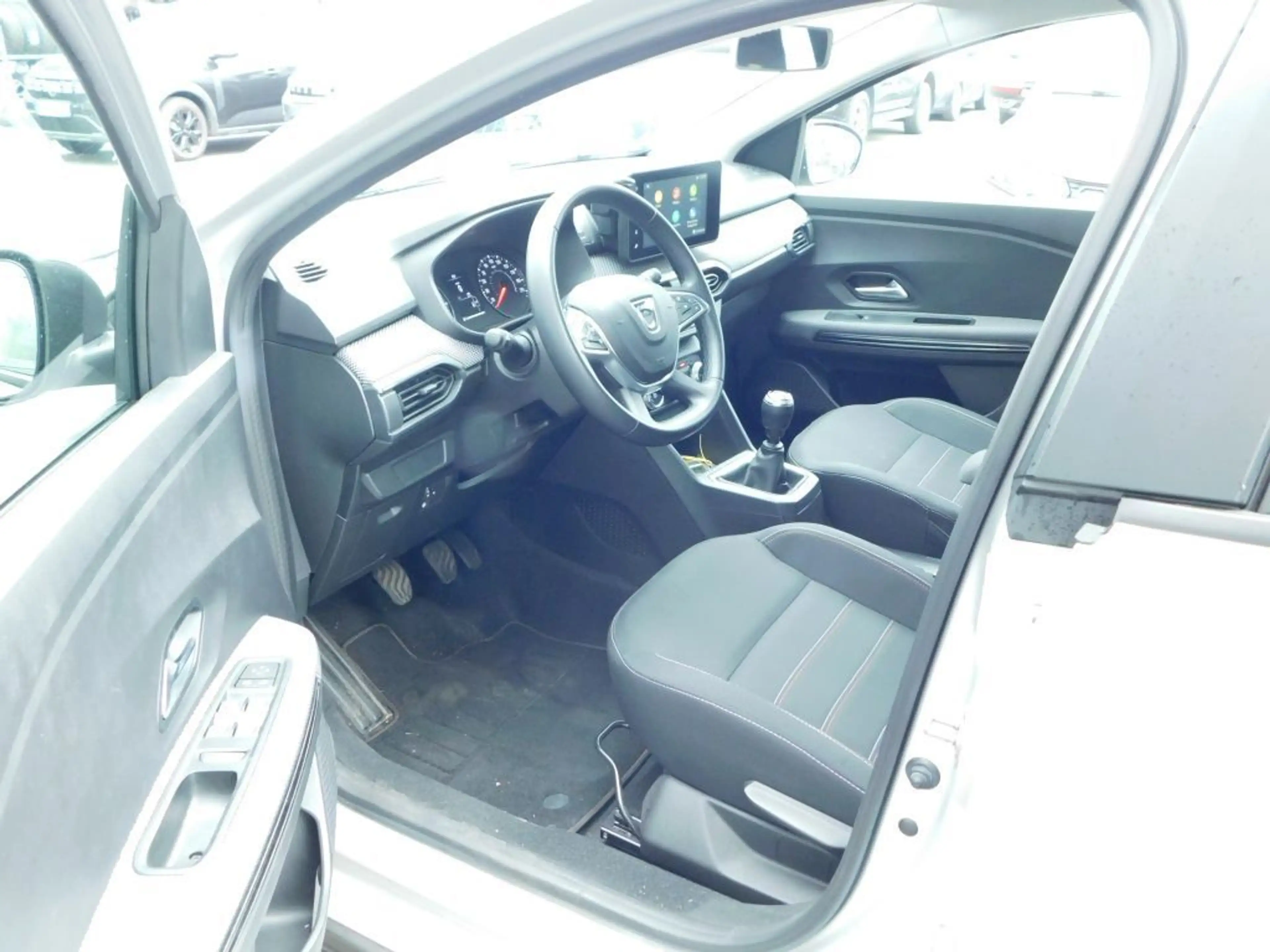 Dacia Jogger Extreme+ TCe 110 5-Sitzer — photo 6