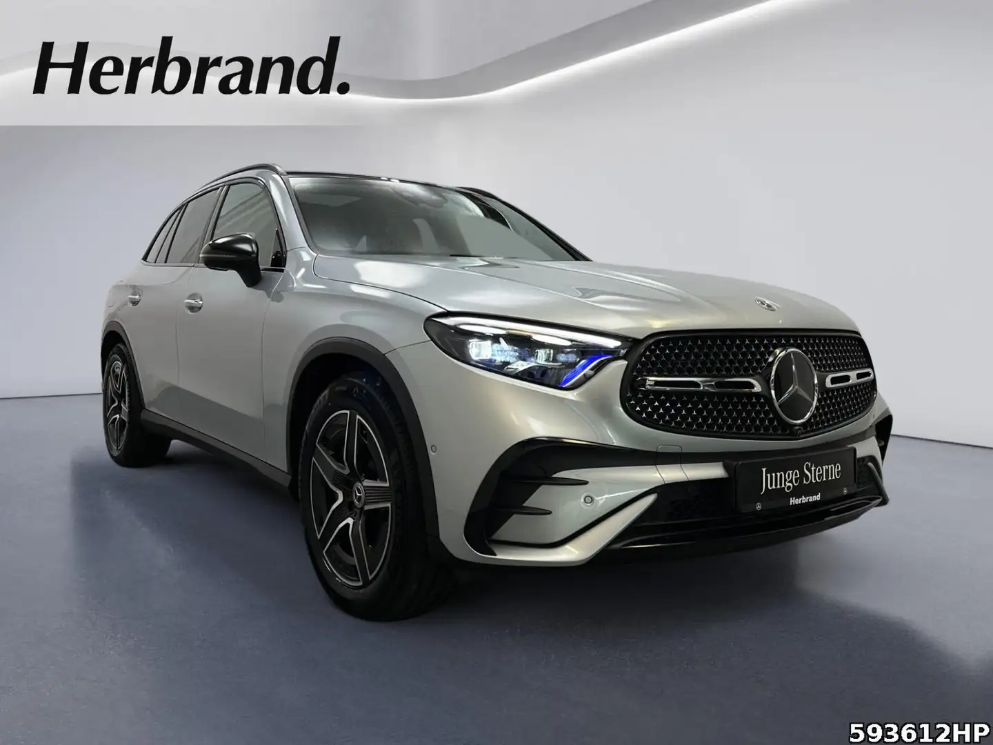 Mercedes-Benz GLC 450 d 4M AMG  Night Pano 360° DIGITAL LIGHT Silber - 2