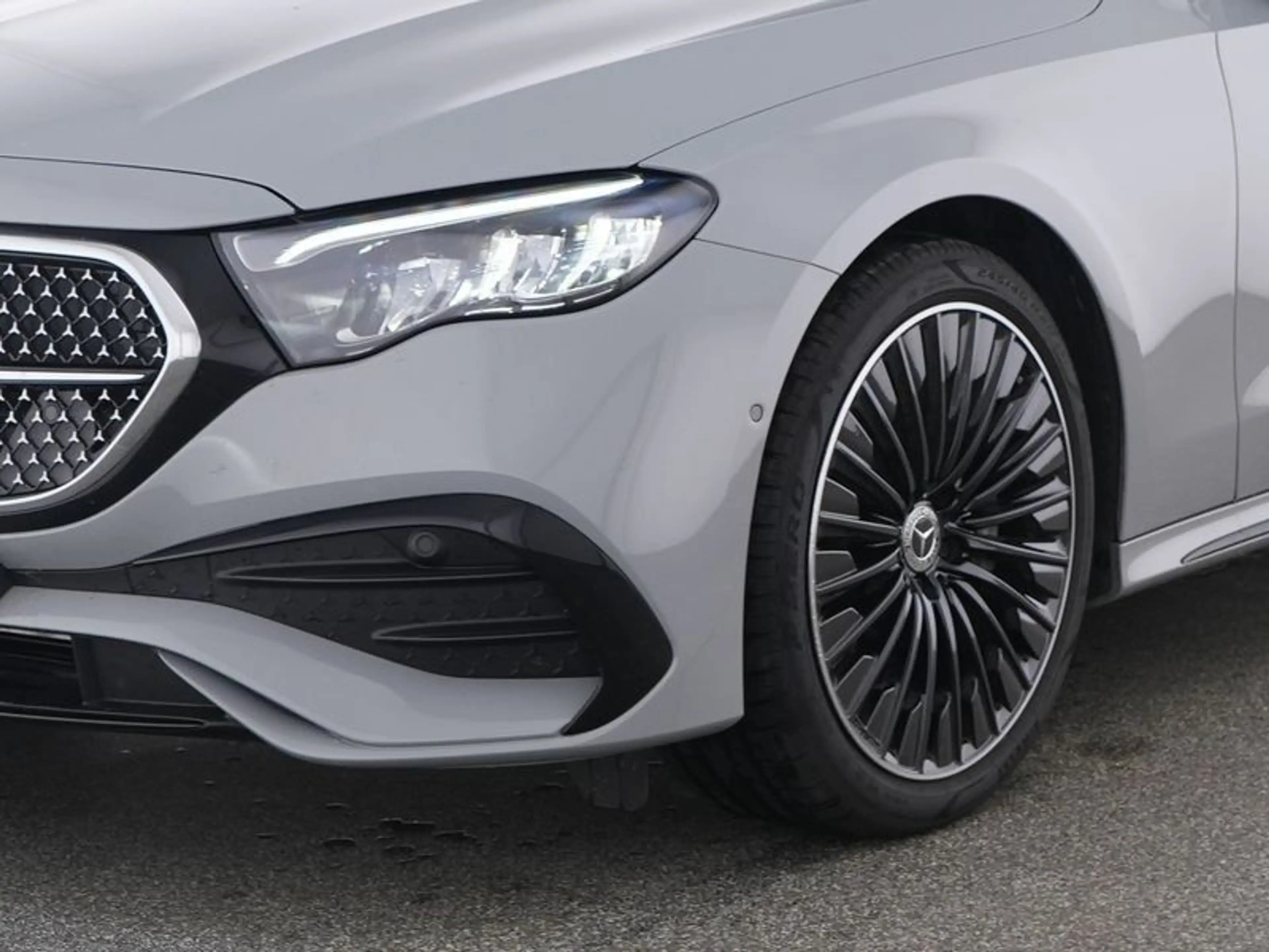 Mercedes-Benz E 220 d AMG Limo Night Burmest DIS Totw. AHK 20" — photo 6