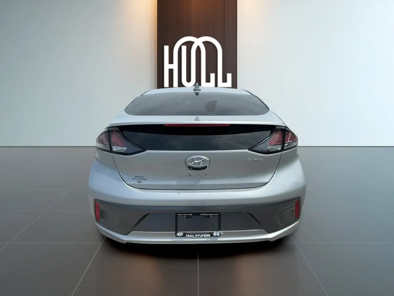 Hyundai IONIQ снимка Hyundai IONIQ