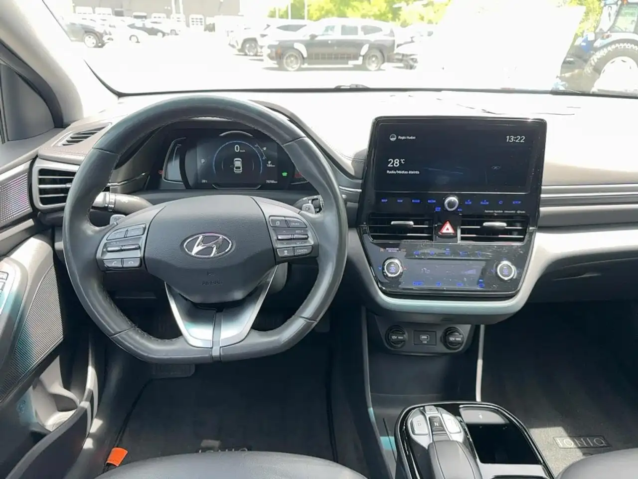 Hyundai IONIQ снимка Hyundai IONIQ