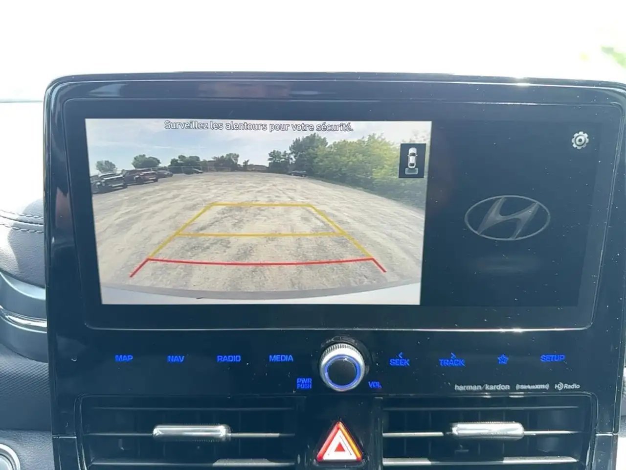 Hyundai IONIQ снимка Hyundai IONIQ