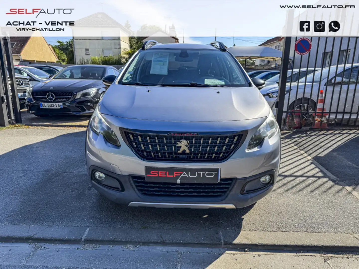 Peugeot 2008 1.6 BLUEHDI 100CH GT LINE Gris - 2