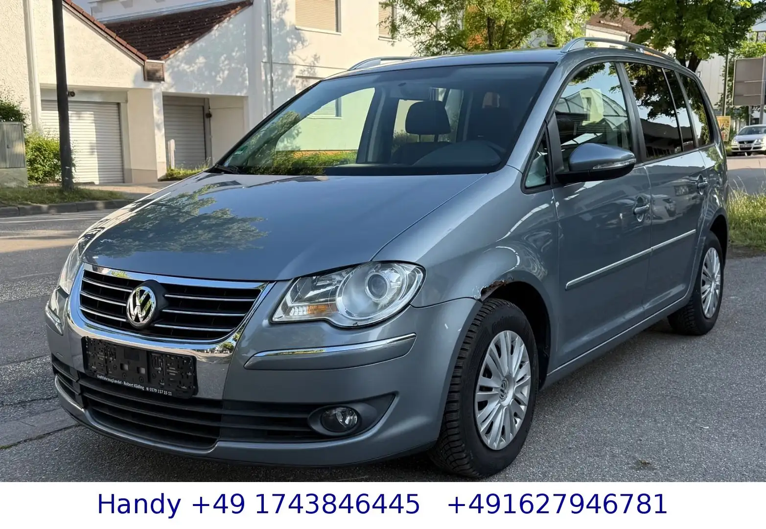 Volkswagen Touran 1.4 TSI Highline/2-Zonen Klima/PDC/AHK Grijs - 1