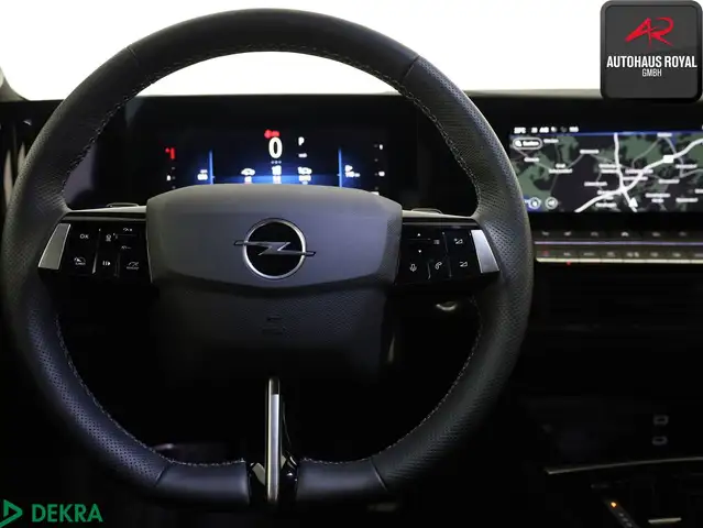 Opel Astra view 15