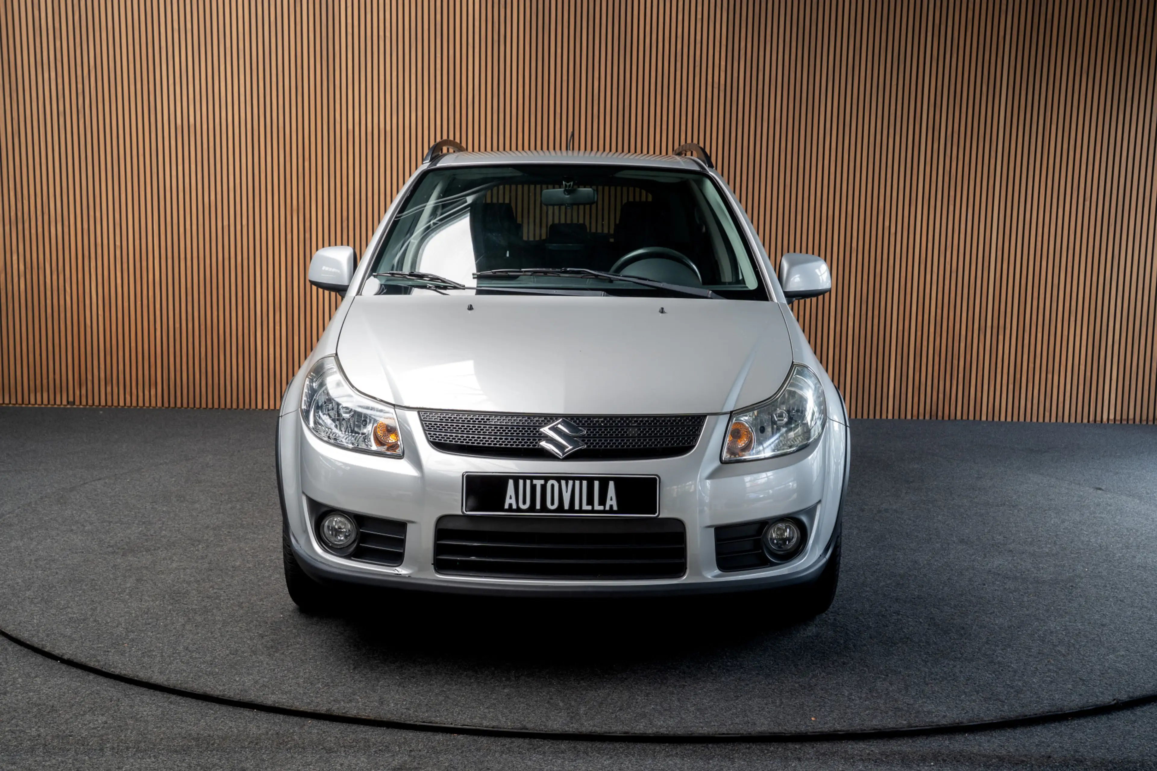 Suzuki SX4 1.6 Comfort — photo 5