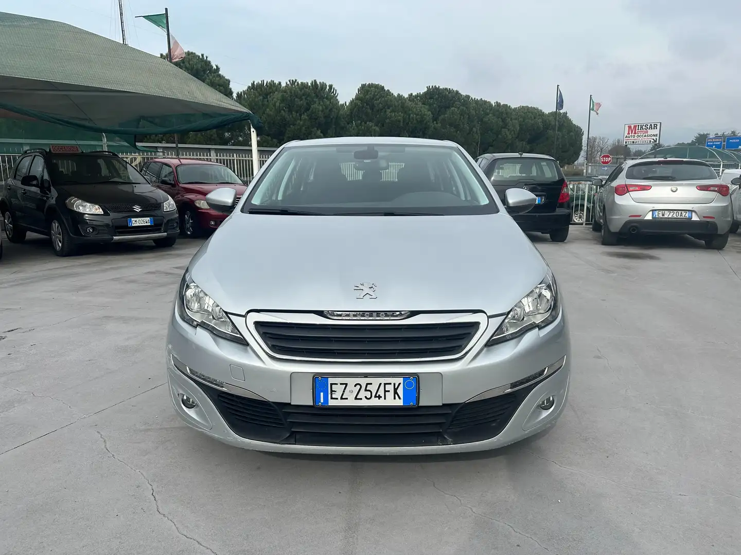 Peugeot 308 308 SW 1.6 hdi 8v Active 92cv fap Argento - 2