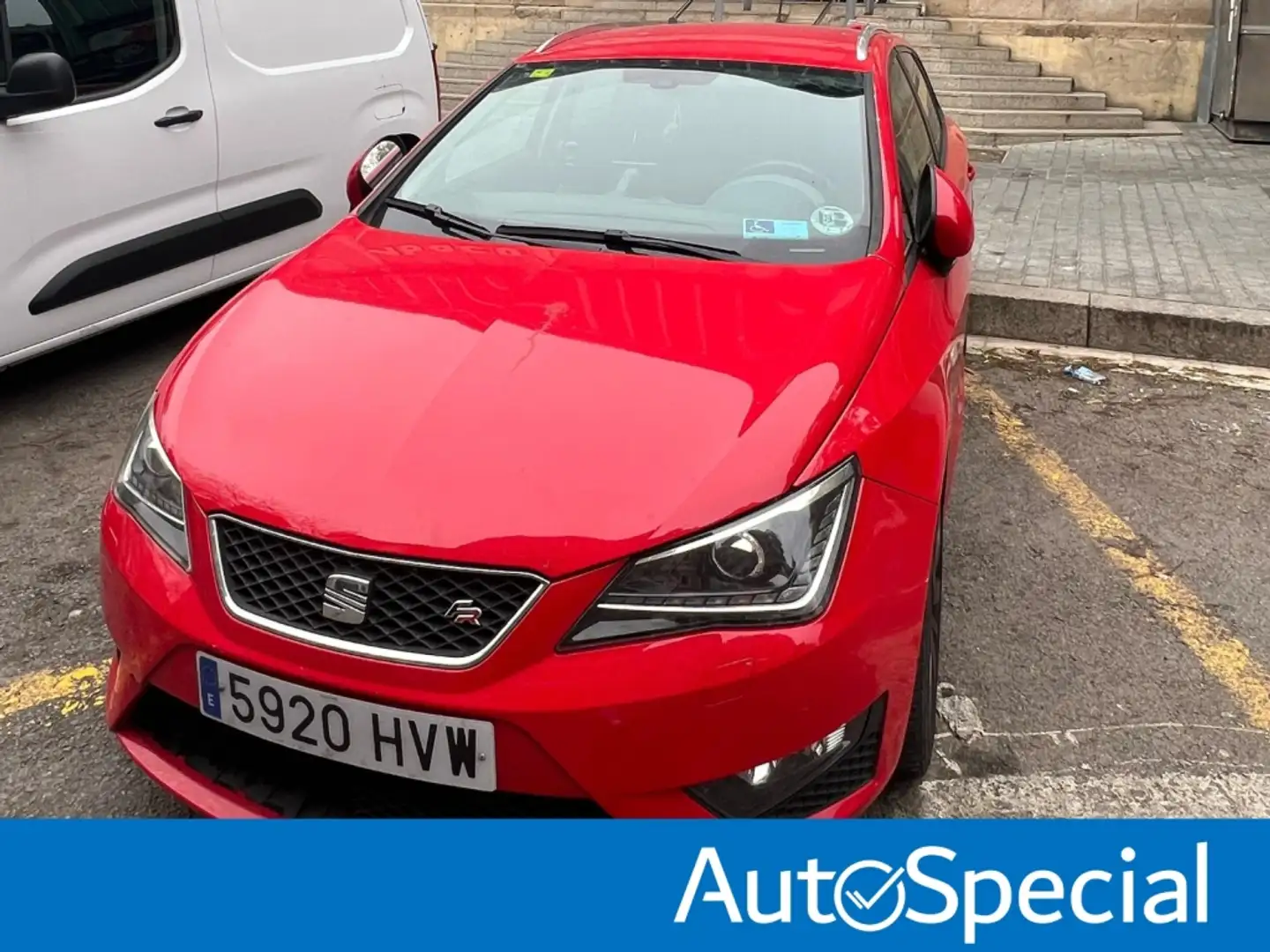 SEAT Ibiza 1.6TDI CR FR Tech 105 Rood - 1