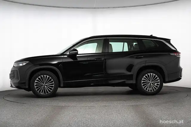 Volkswagen Tayron view 3