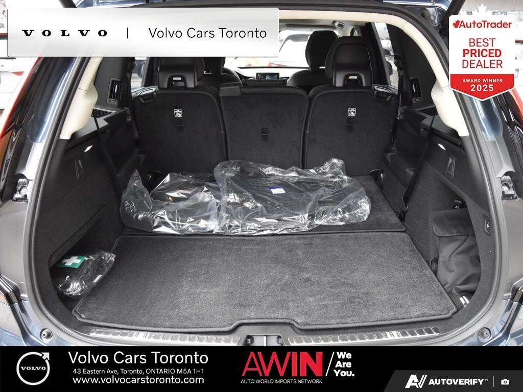 2026 Volvo XC90 T8 AWD ULTRA DARK | VOLVO CARS TORONTO thumb 24