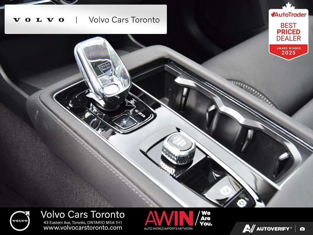 2026 Volvo XC90 T8 AWD ULTRA DARK | VOLVO CARS TORONTO thumb 32
