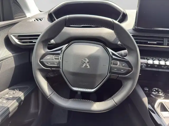 Peugeot 3008 view 13