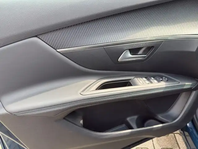 Peugeot 3008 view 14