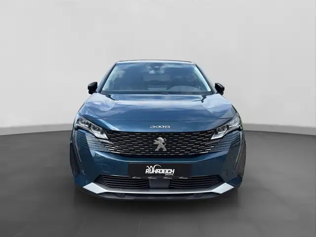 Peugeot 3008 view 6