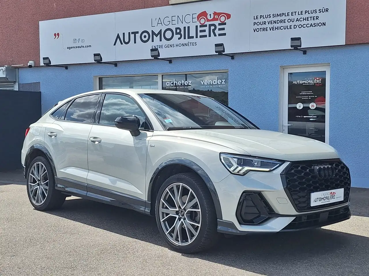 Audi Q3