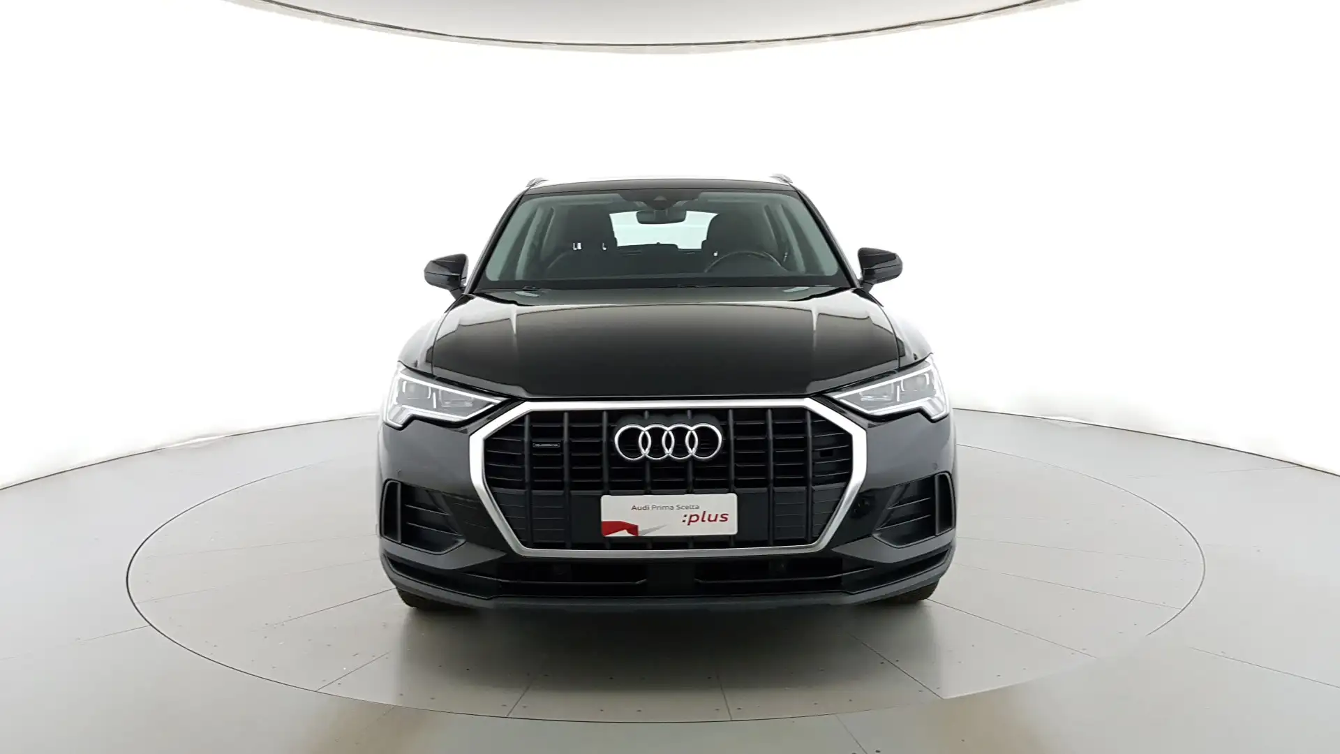 Audi Q3 35 2.0 tdi Business quattro Nero - 2