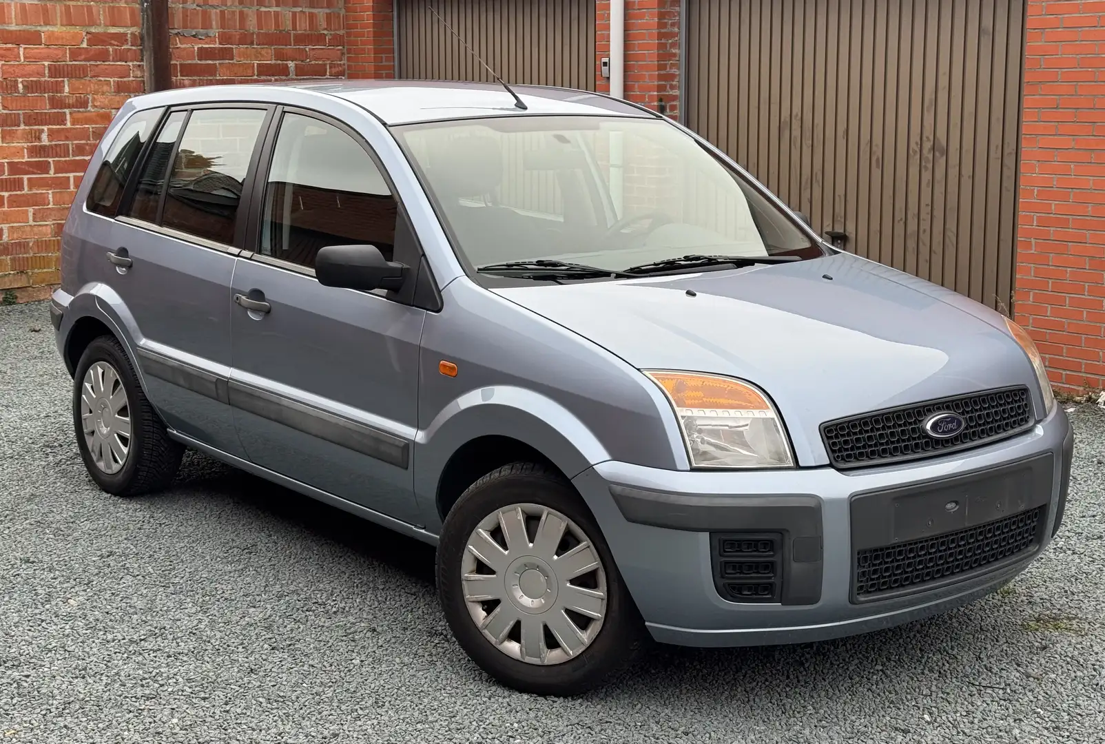 Ford Fusion 1.25 Ambiente gekeurd voor verkoop - 2