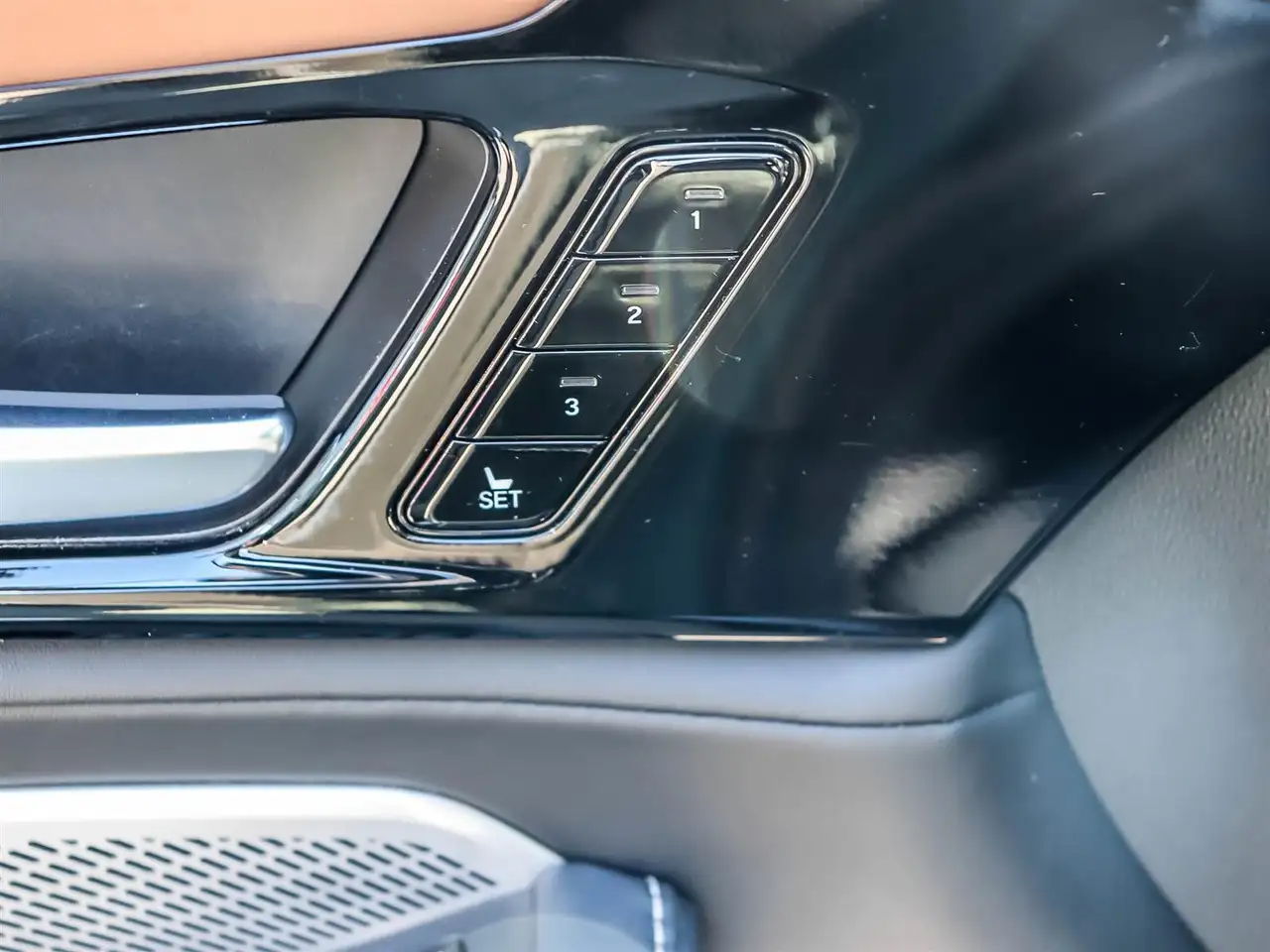 Acura MDX снимка Acura MDX