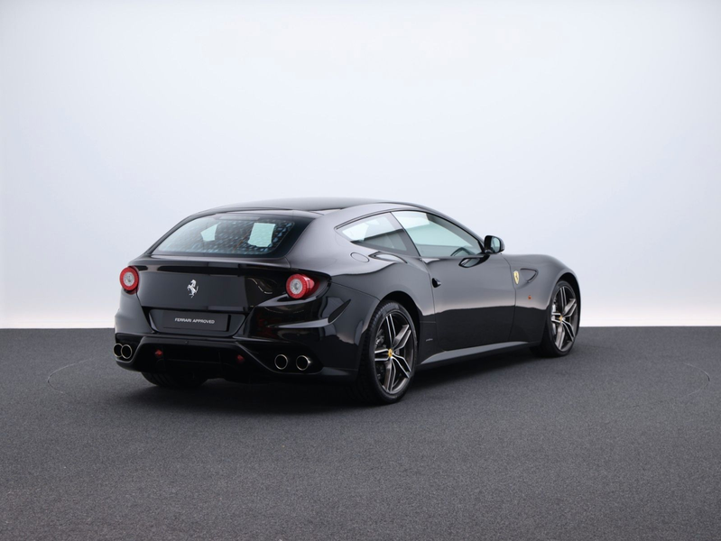 Ferrari FF ***Ferrari Frankfurt*** — photo 6