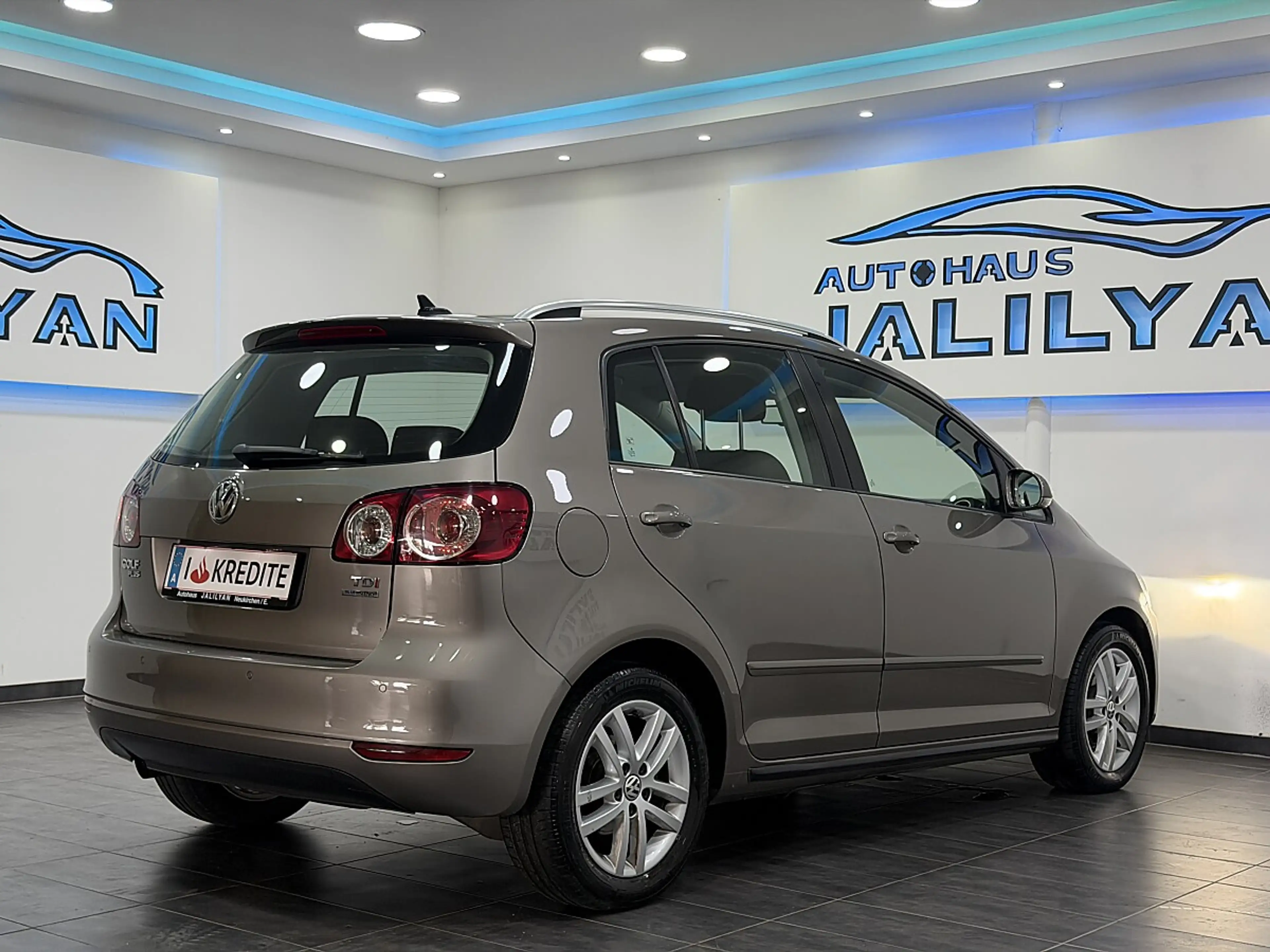 Volkswagen Golf Plus Sky BMT 1,6 TDI DPF DSG — photo 8