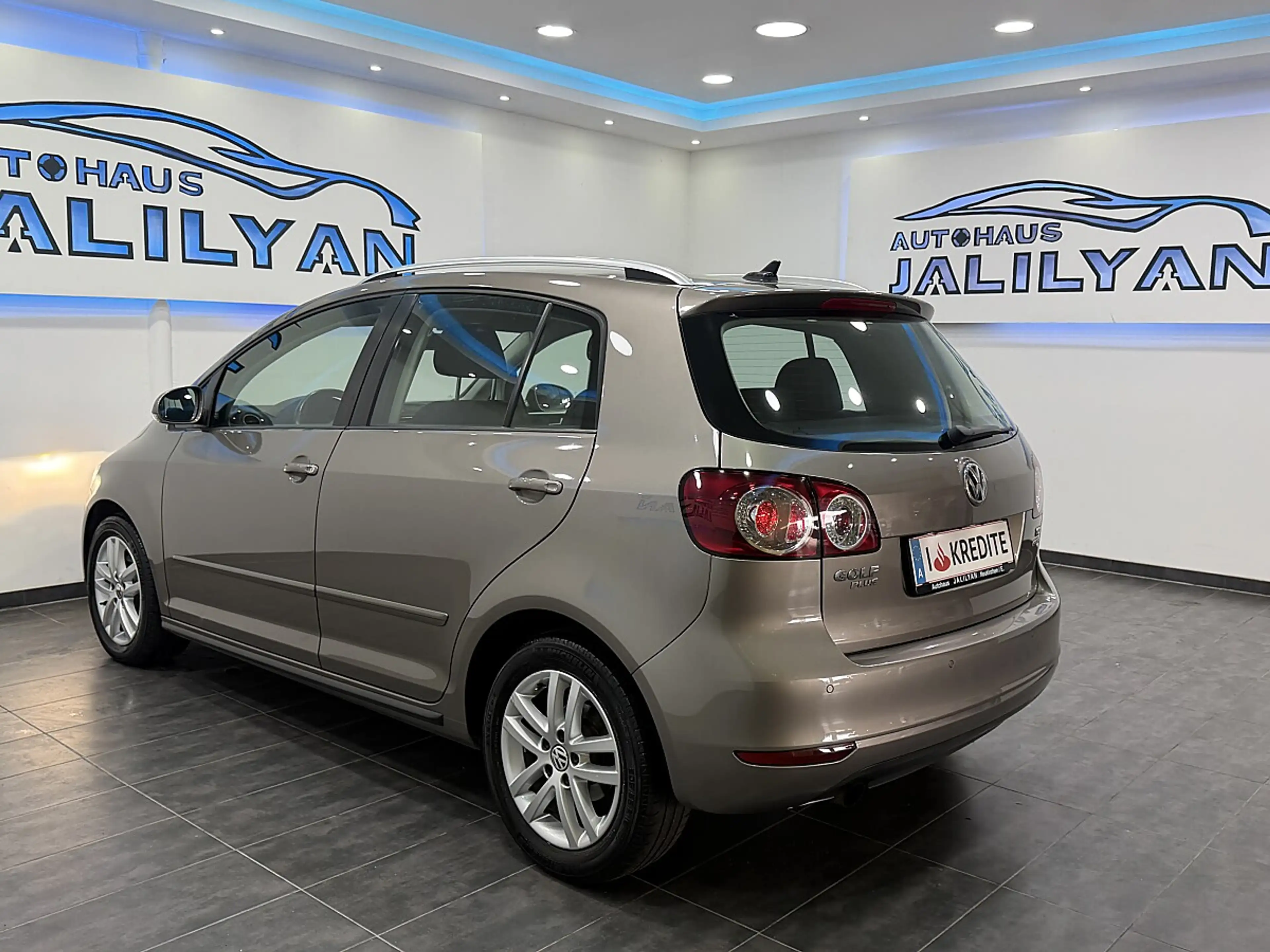 Volkswagen Golf Plus Sky BMT 1,6 TDI DPF DSG — photo 10