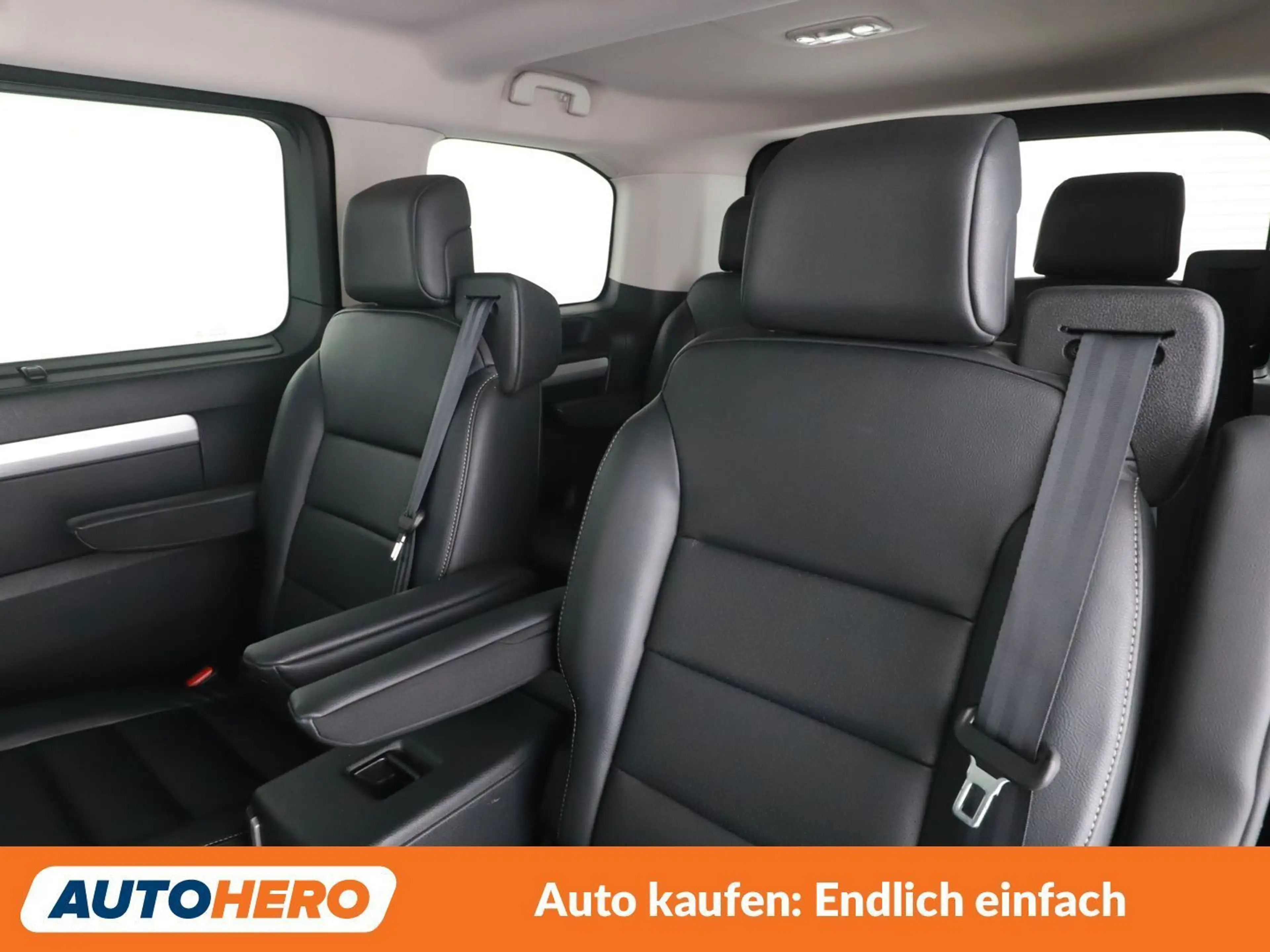 Peugeot Expert 2.0 Blue-HDi Business VIP L2 — photo 14