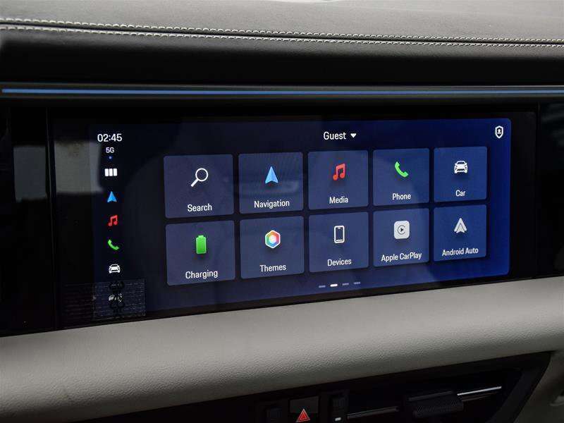 2025 Porsche Macan Electric 4S thumb 29