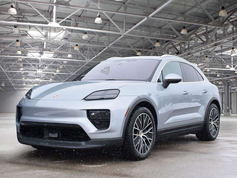 2025 Porsche Macan Electric 4S