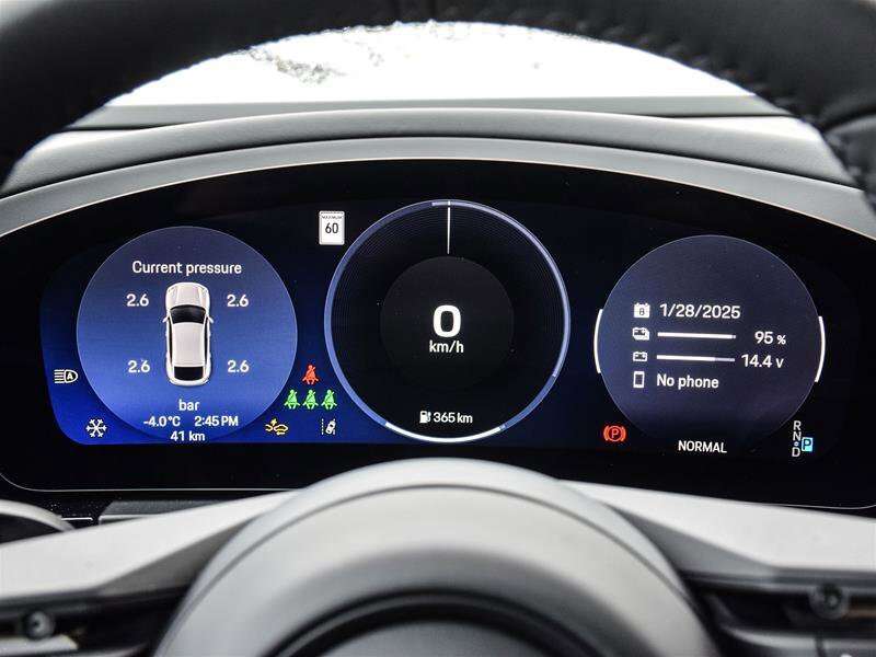 2025 Porsche Macan Electric 4S thumb 28