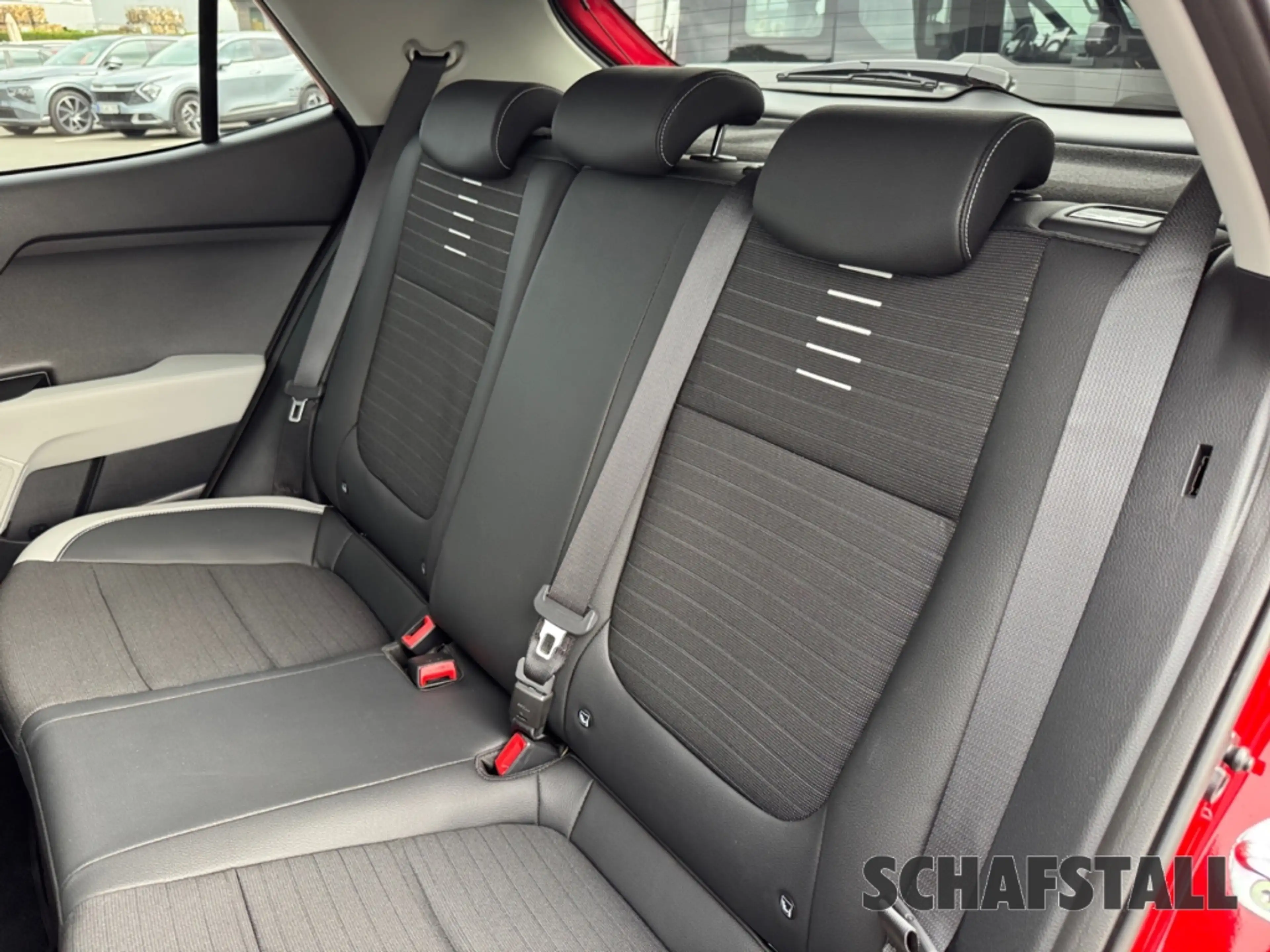 Kia Stonic Spirit NAVI KEYLESS TEMPOMAT KAMERA TOT-WINKEL KLI — photo 15
