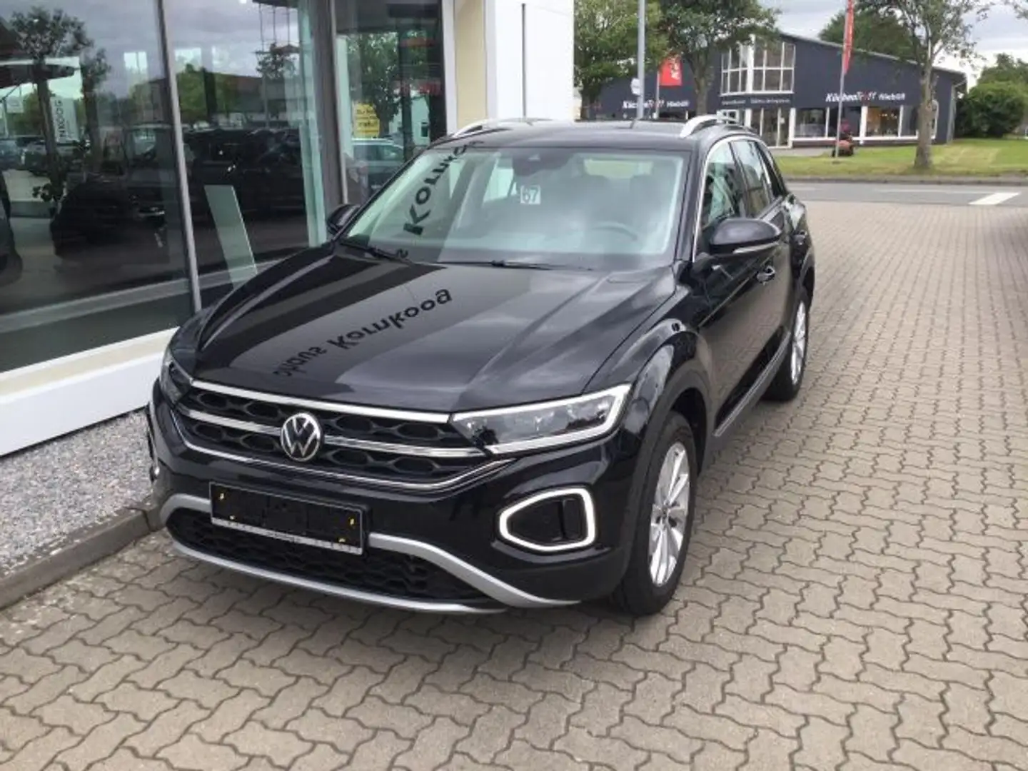 Volkswagen T-Roc 1.5 TSI DSG OPF Style LED ACC APP Kamera Schwarz - 2