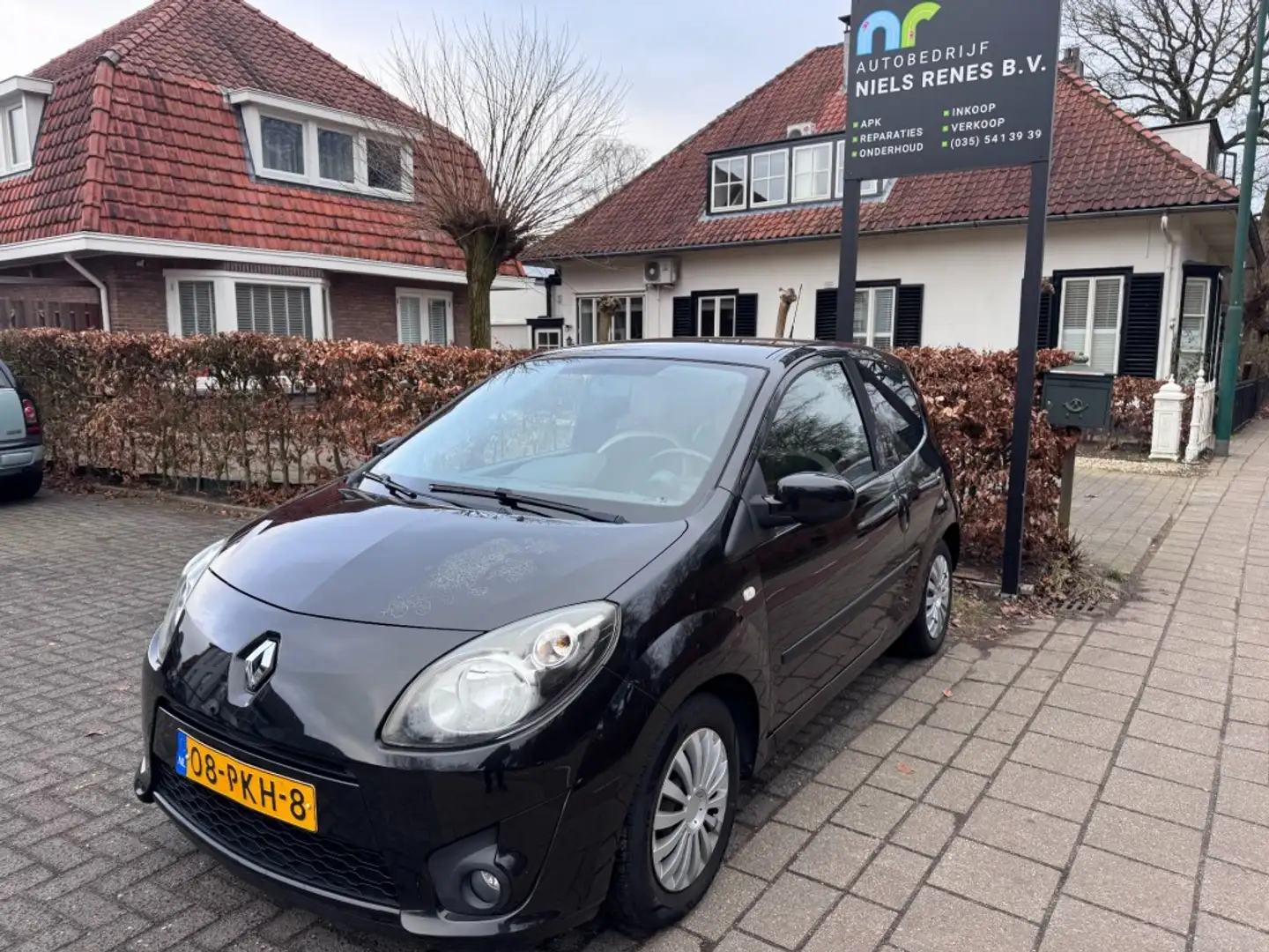 Renault Twingo 1.2/Roze accenten/Airco/APK/Beurt/Cruise control/2 Schwarz - 2