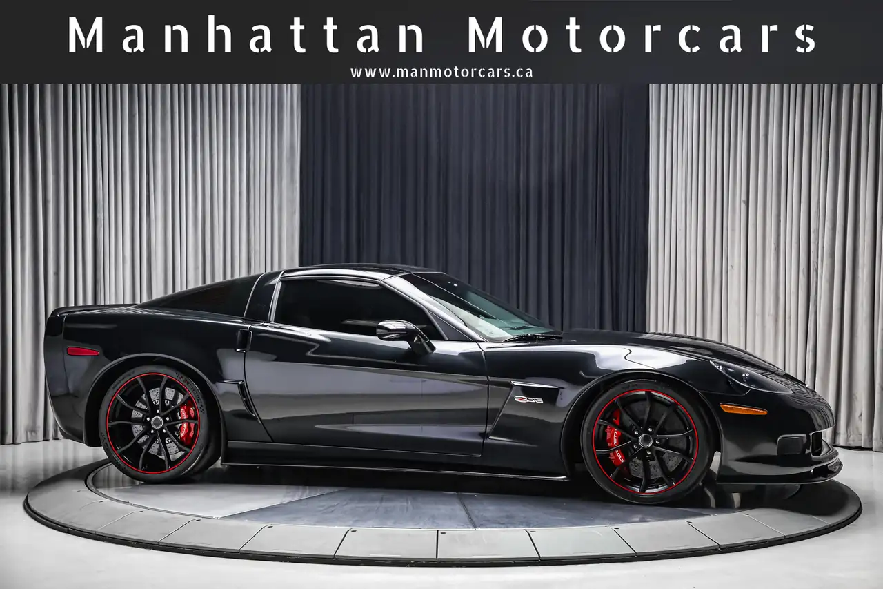 Chevrolet Corvette снимка Chevrolet Corvette