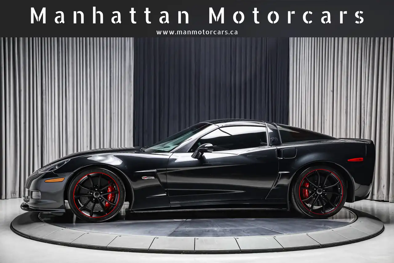 Chevrolet Corvette снимка Chevrolet Corvette