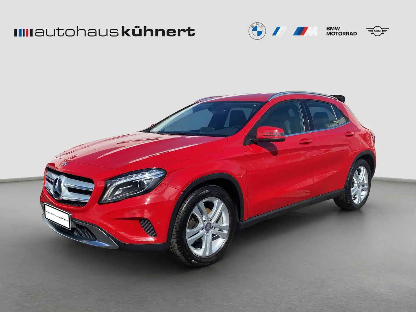 Mercedes-Benz GLA 200 Urban XEN AHK ParkAss Navi Sportsitz Rouge - 1