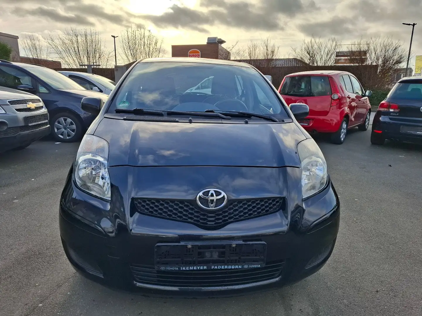 Toyota Yaris Cool Edition Klima Schwarz - 2