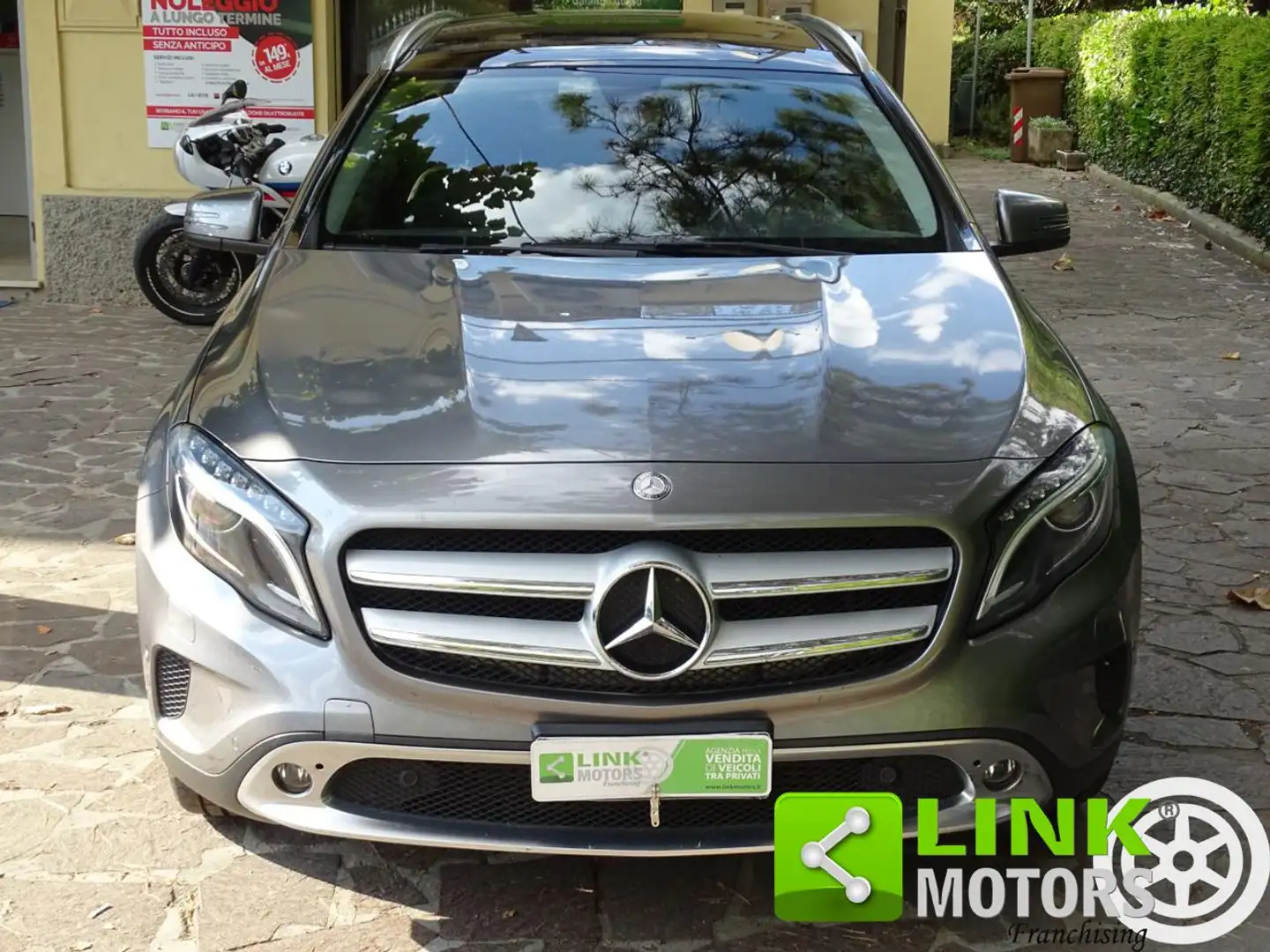 Mercedes-Benz GLA 200 d 2.2 Enduro 4Matic 136cv DCT Grigio - 2