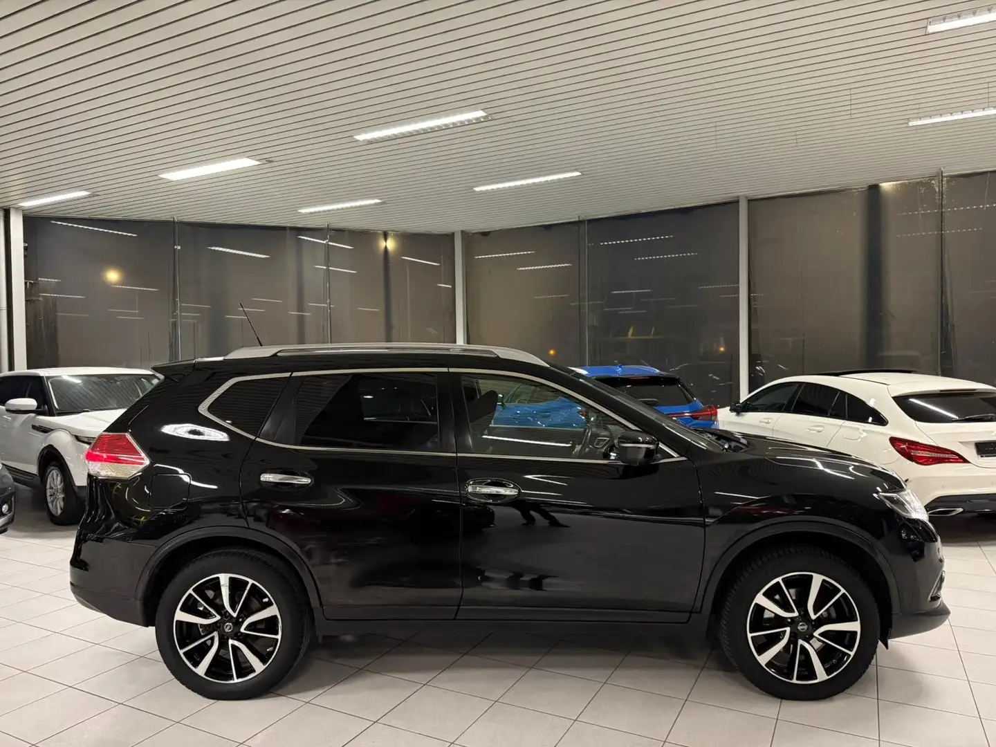 Nissan X-Trail 1.6D 96Kw Euro 5b Année 01/2015, 234.000Km Noir - 2