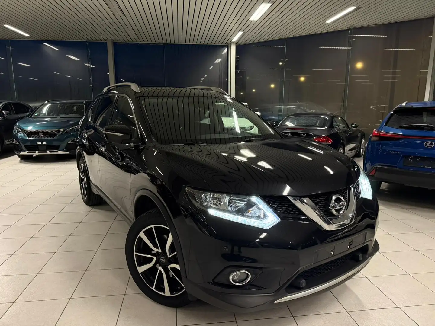 Nissan X-Trail 1.6D 96Kw Euro 5b Année 01/2015, 234.000Km Noir - 1