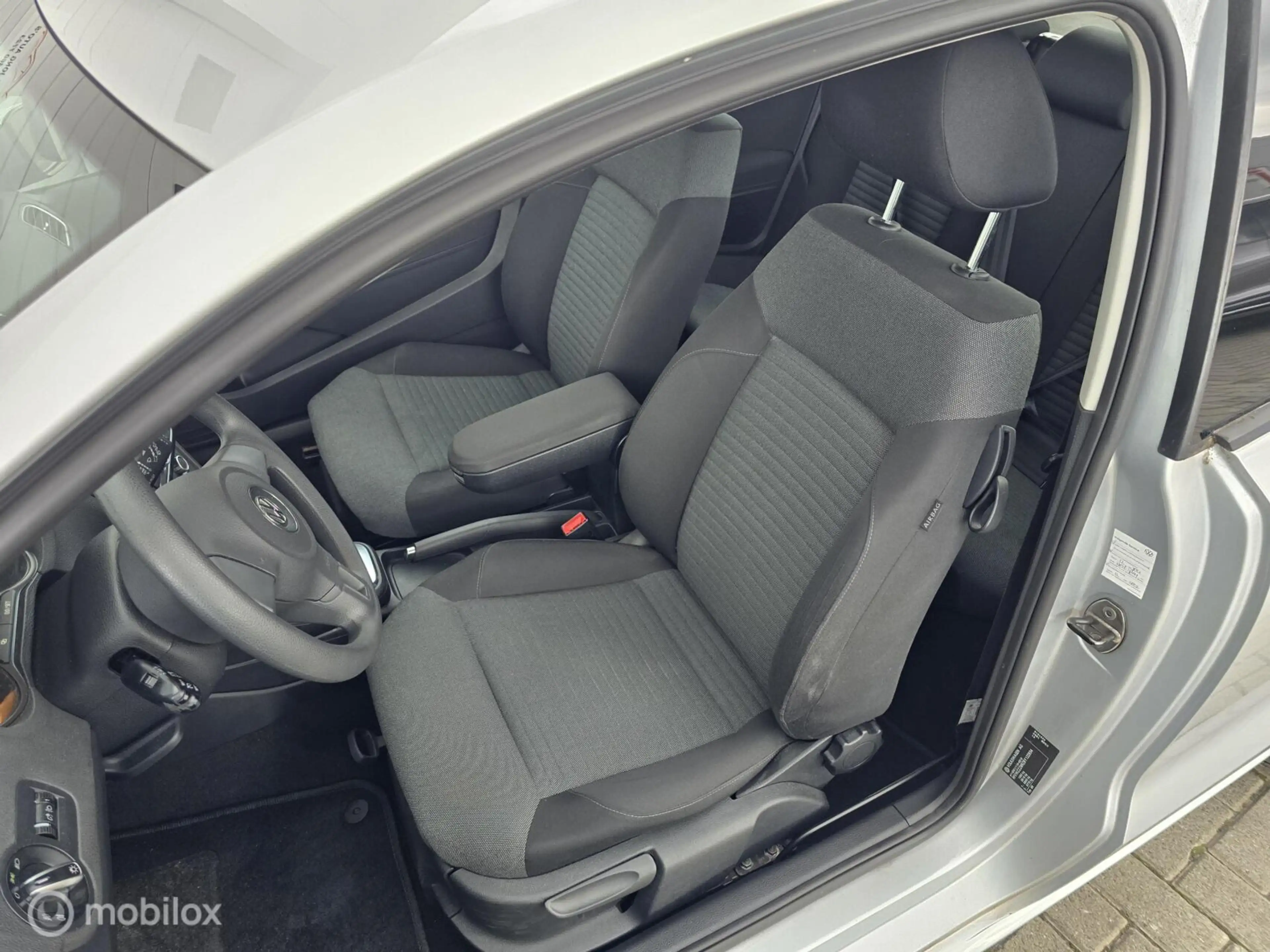 Volkswagen Polo 1.4-16V Highline DSG 113DKM! Nette auto! — photo 15
