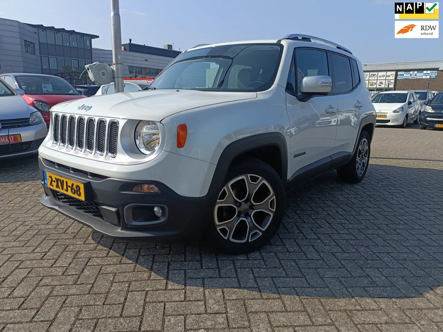 Jeep Renegade 1.4 MultiAir TURBO/NAP/VOL OPTIE/LEER Wit - 1