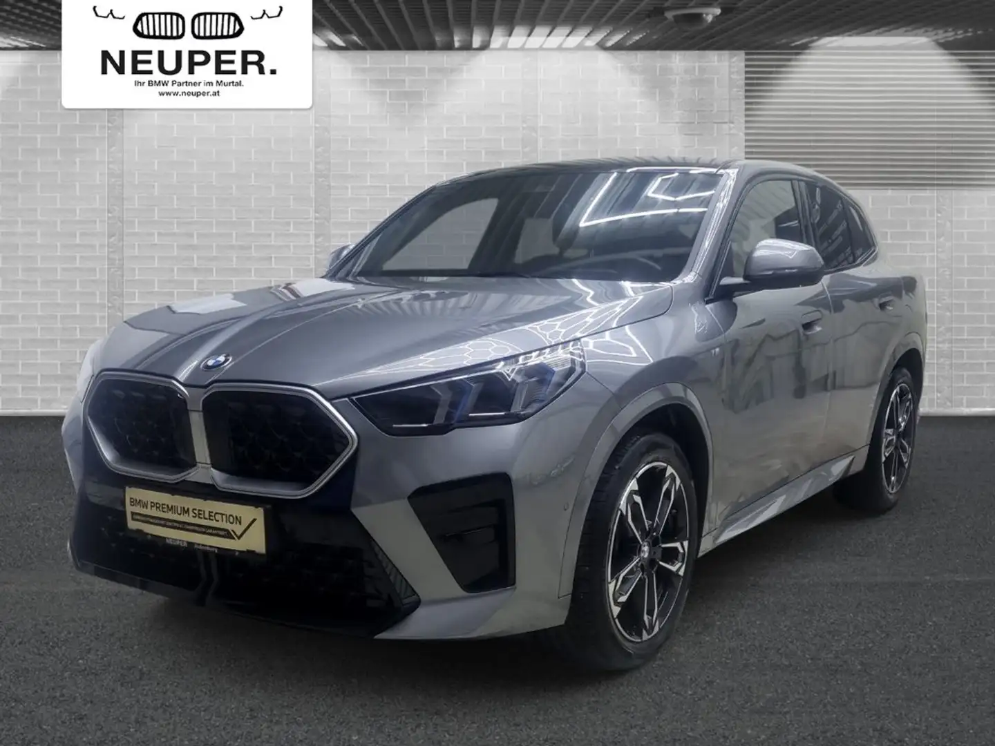 BMW X2 20d xDrive Grau - 1