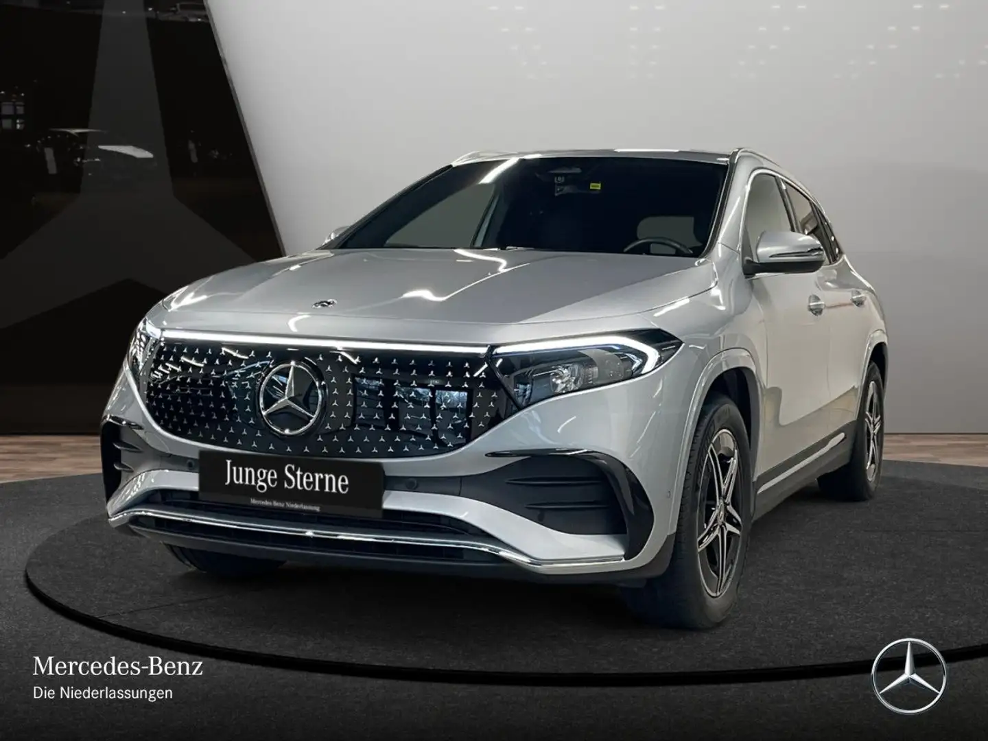 Mercedes-Benz EQA 350 4M AMG+ADVANCED+KAMERA+SPUR Silber - 2