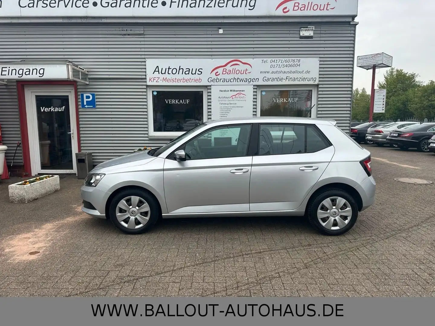 Skoda Fabia Cool Edition*1.HAND*KLIMA*EURO6*TÜV/AU NEU Silber - 1