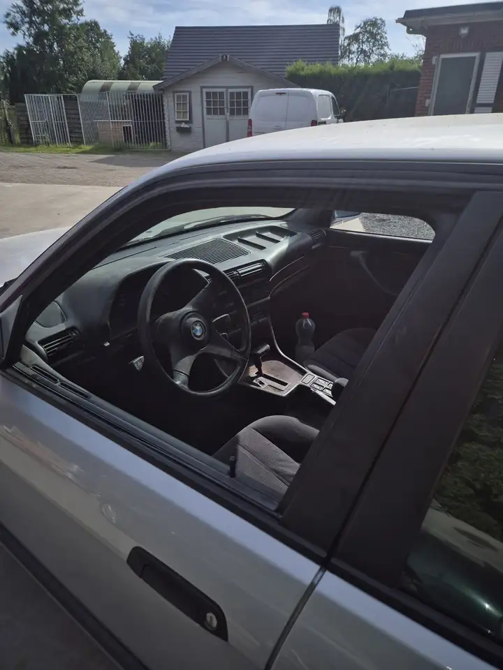BMW 750i, foto 5