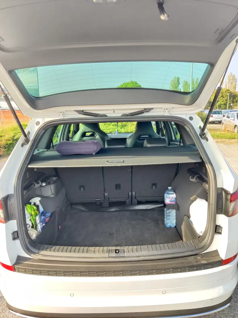 Skoda Kodiaq Kodiaq 2.0 tdi Sportline 4x4 dsg Blanco - 2