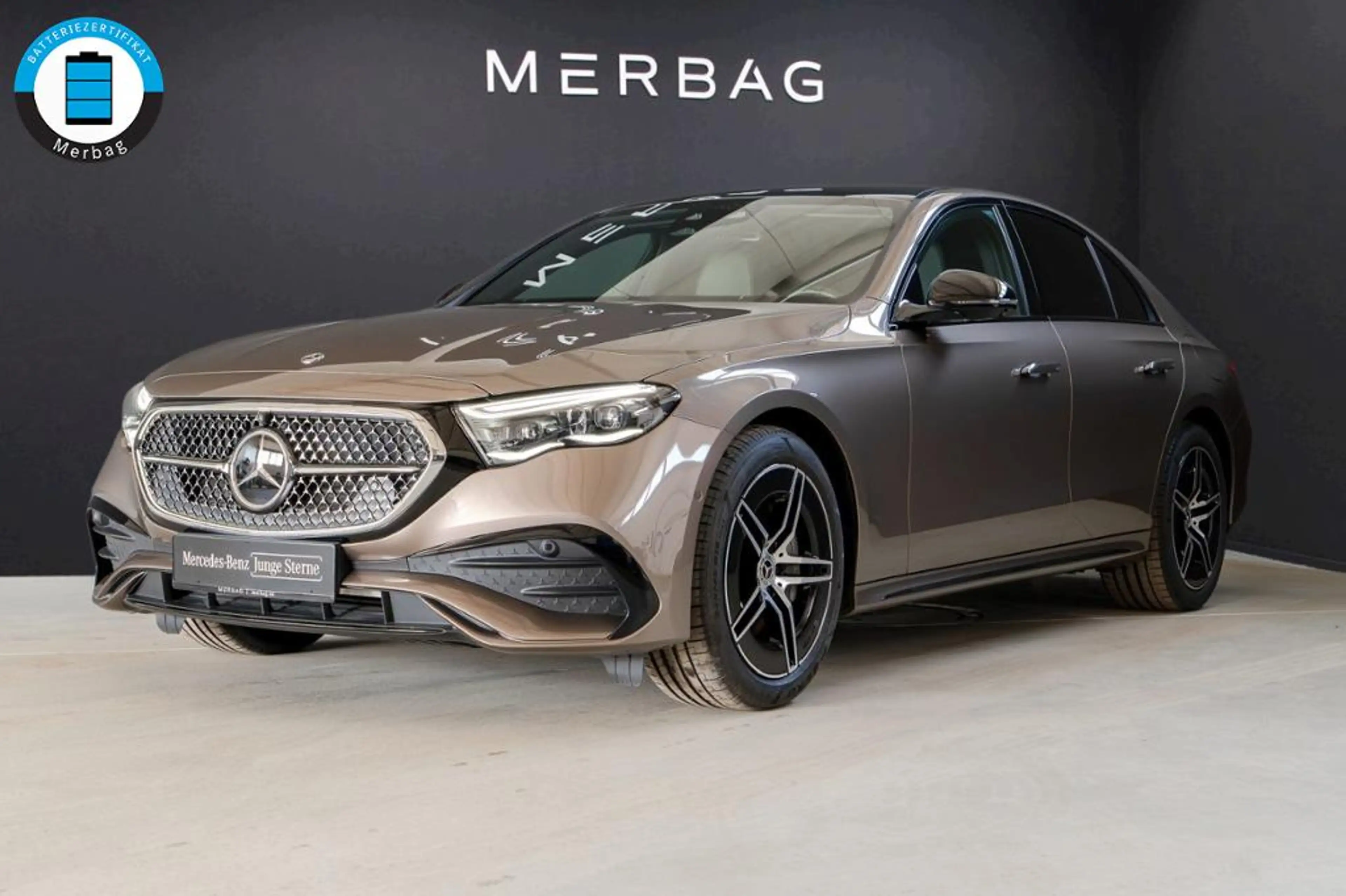 Mercedes-Benz E 400 e 4M *AMG Night Pano AHK Digital 360 DC+