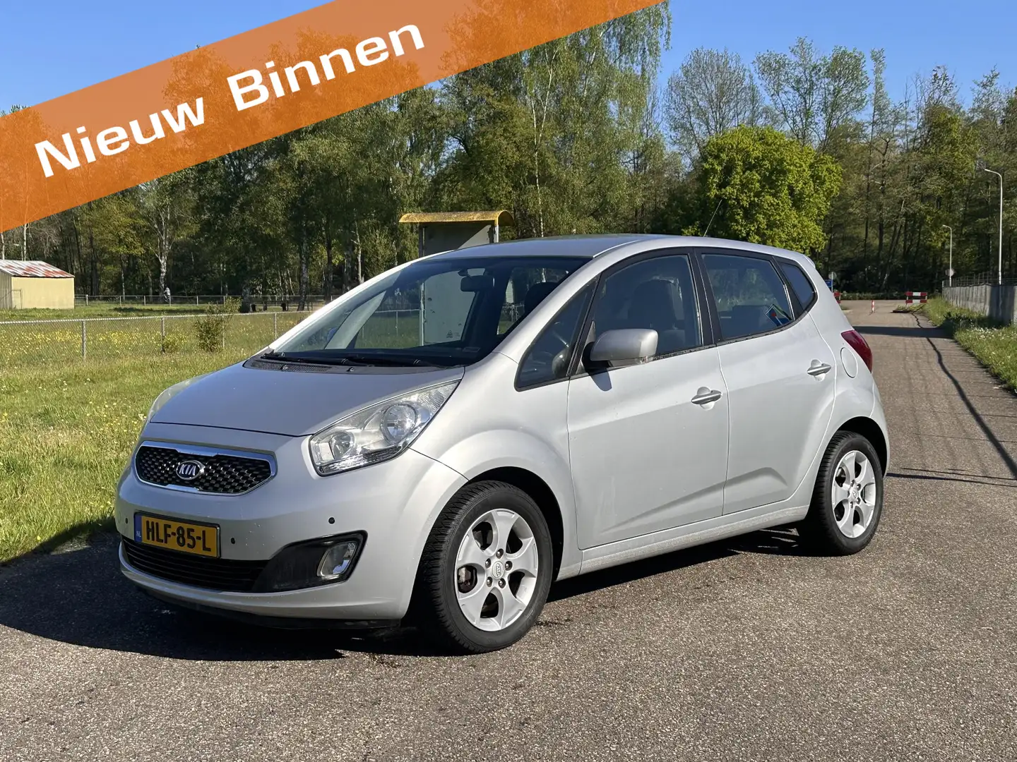Kia Venga 1.6 CVVT X-tra | Automaat 🚗 | Lage km-stand |Hoge Grijs - 1