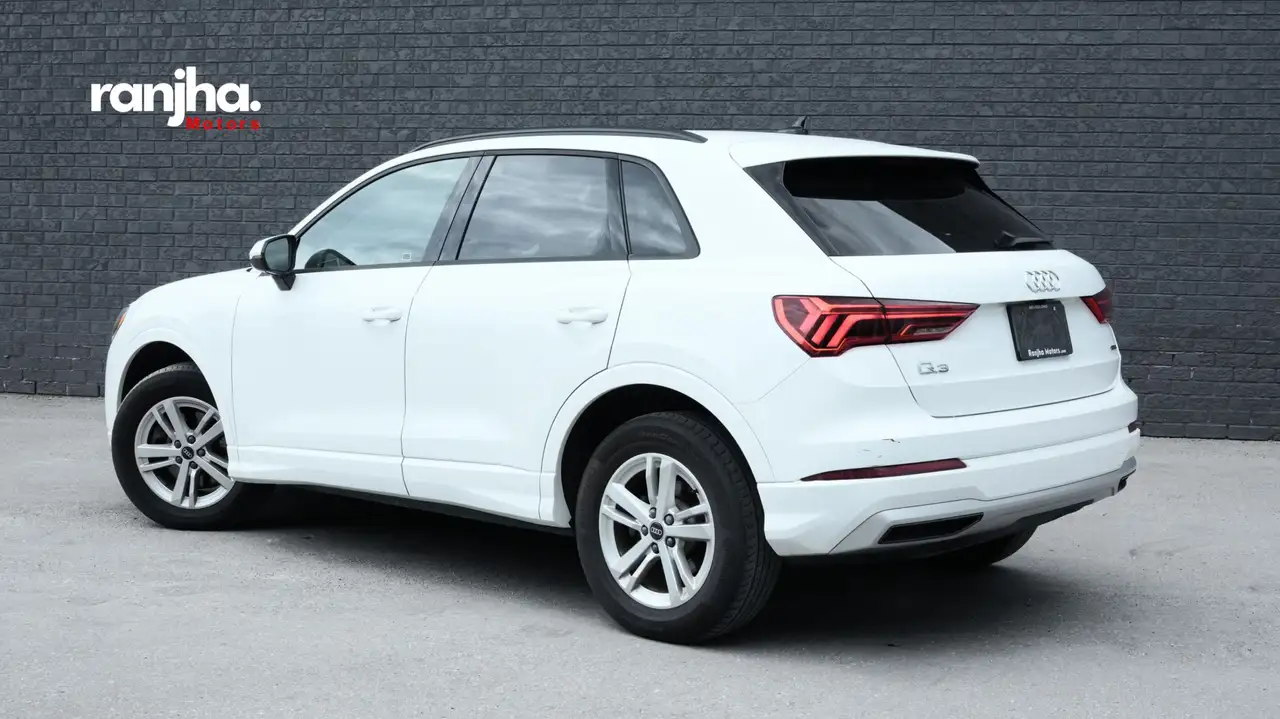 Audi Q3 снимка Audi Q3